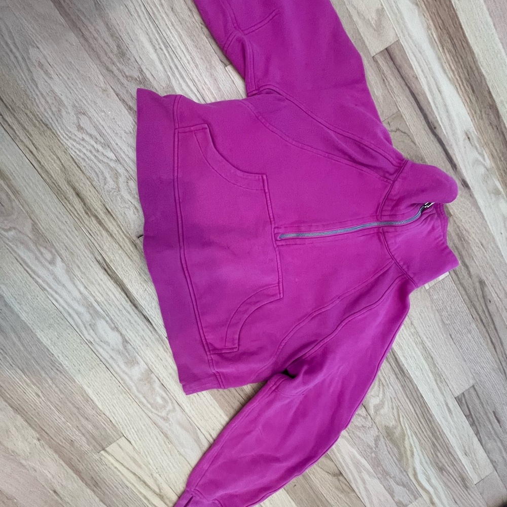 Lululemon Scuba